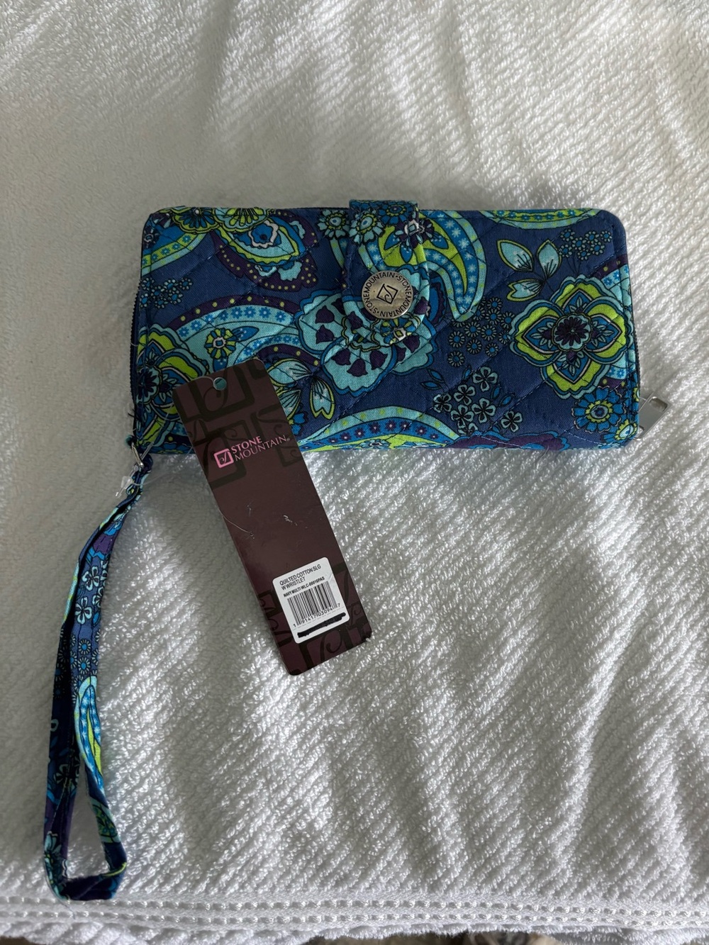 Stone Mountain Blue Paisley Quilted Wristlet Clutch